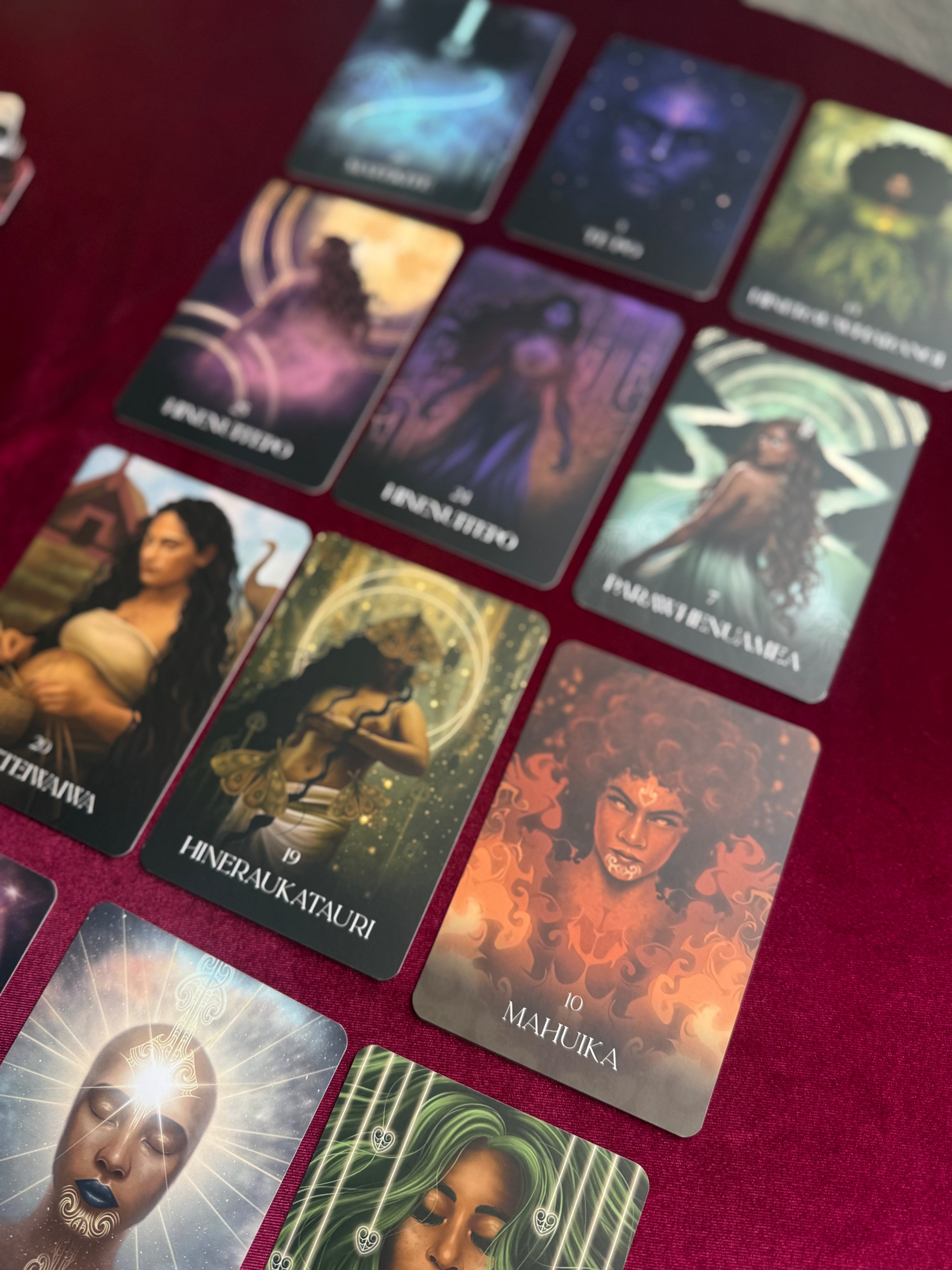 TE AO WĀHINE ORACLE CARDS (pre-order)